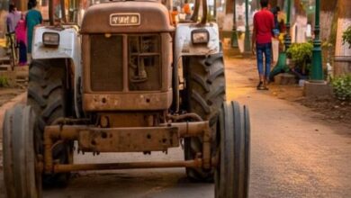 Photo of बरेली नगर निगम की बड़ी लापरवाही: सड़क किनारे सो रहे मजदूर पर पलट दी कचरे से भरी ट्रॉली