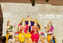 Photo of अयोध्या: राम मंदिर में हुई राम दरबार की स्थापना, सीएम योगी मुख्य अतिथि के रुप में हुए शामिल, पहनाए गए आभूषण