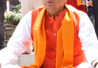 Photo of CM Dhami Visited Kainchi Dham: सीएम धामी ने कैंची धाम पहुंचकर बाबा नीब करौरी महाराज जी के किए दर्शन, कहा यहां दर्शन करने अवश्य जाए..