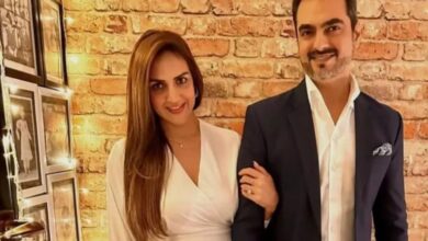 Photo of एशा देओल के एक्स हसबैंड ने कर ली सगाई…