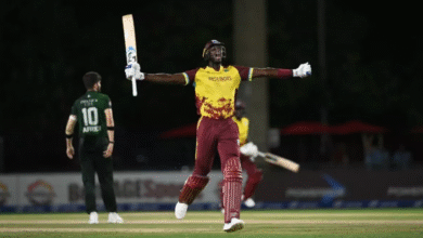 Photo of जेसन होल्डर ने लगाया विजयी ‘चौका’, आखिरी गेंद पर वेस्टइंडीज ने पाकिस्तान को रौंदा