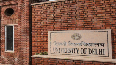 Photo of डीयू में दाखिला लेने का आज है आखिरी मौका