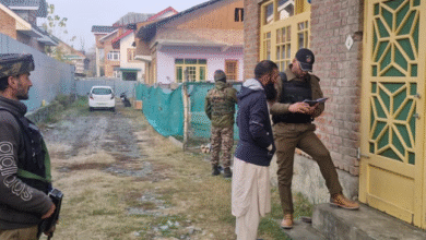 Photo of  कश्मीर में प्रतिबंधित जमात-ए-इस्लामी पर कड़ी कार्रवाई