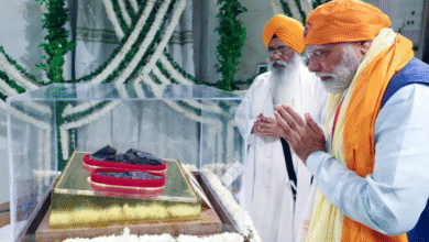 Photo of पीएम मोदी ने पटना साहिब गुरुद्वारे में मत्था टेका