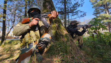 Photo of पाकिस्तान से घुसपैठ की ताक में 200 आतंकी