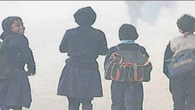 Photo of  यूपी में घने कोहरे और ठंड का प्रकोप, कई जिलों में स्कूलों का समय बदला